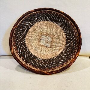 NEW Africa Woven Basket. Made by the Binga people of Zambia/Zimbabwe